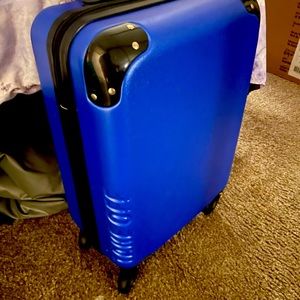 Brand new never used carryon luggage